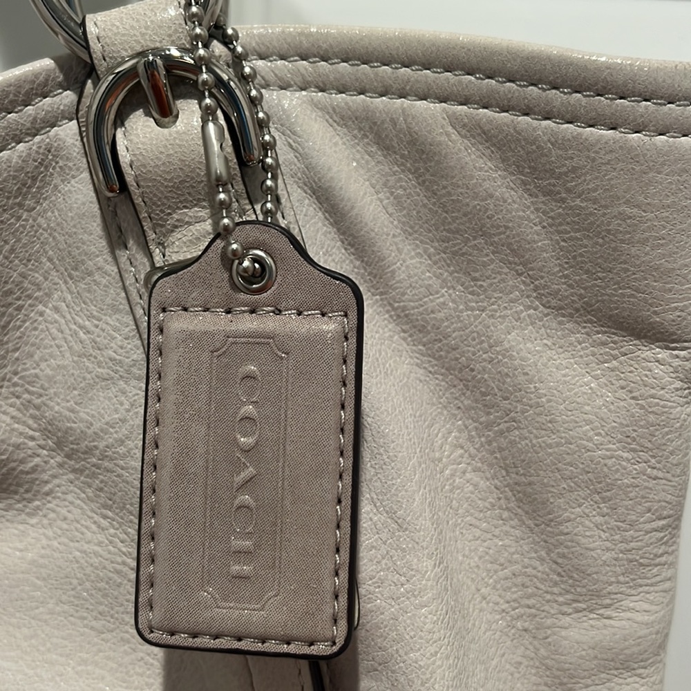 EUC! RARE! Coach Kristin Tote - Picture 4 of 15